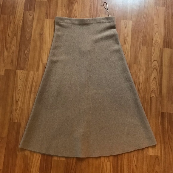 Banana Republic Dresses & Skirts - Banana Republic A-Line Wool Blend Skirt